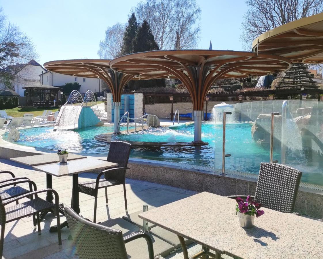 Spa Residence Carbona Siesta Apartman Heviz Luaran gambar