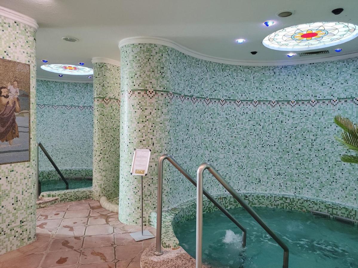 Spa Residence Carbona Siesta Apartman Heviz Luaran gambar
